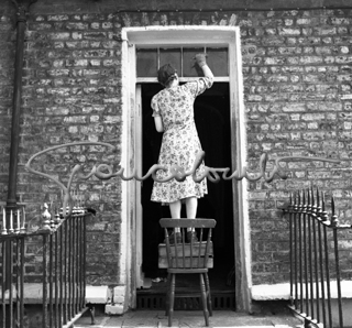 Spring housework, Dublin, 1951