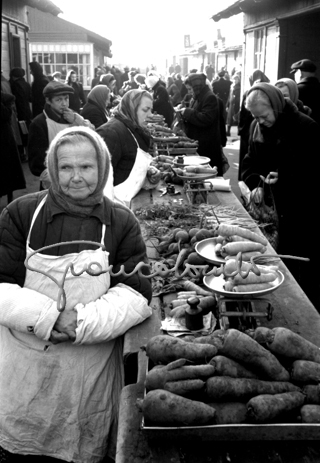 Il mercato kolkoziano a Mosca, 1956