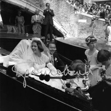 Matrimonio di Ira Fuerstemberg con Alfonso di Hohenlohe. Venezia, 1956